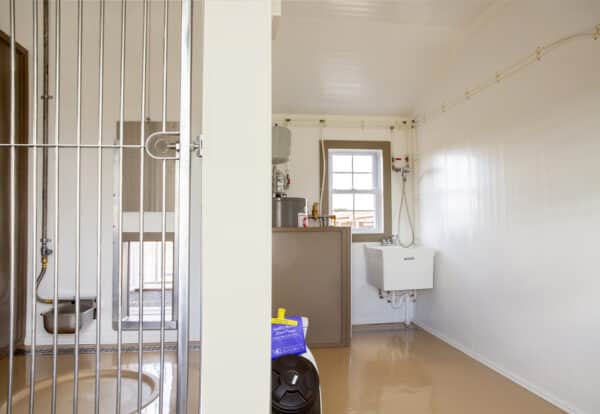 14x34 6-Run Commercial Kennel