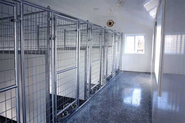 20x28 5-Run Commercial Kennel