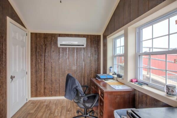 784A7555-HDR 14x36 7-Run Commercial Kennel