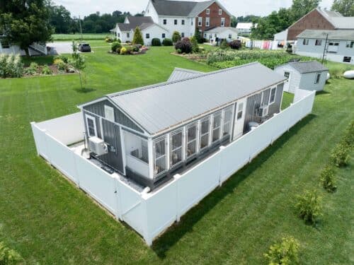 14x40 6-Run Commercial Kennel