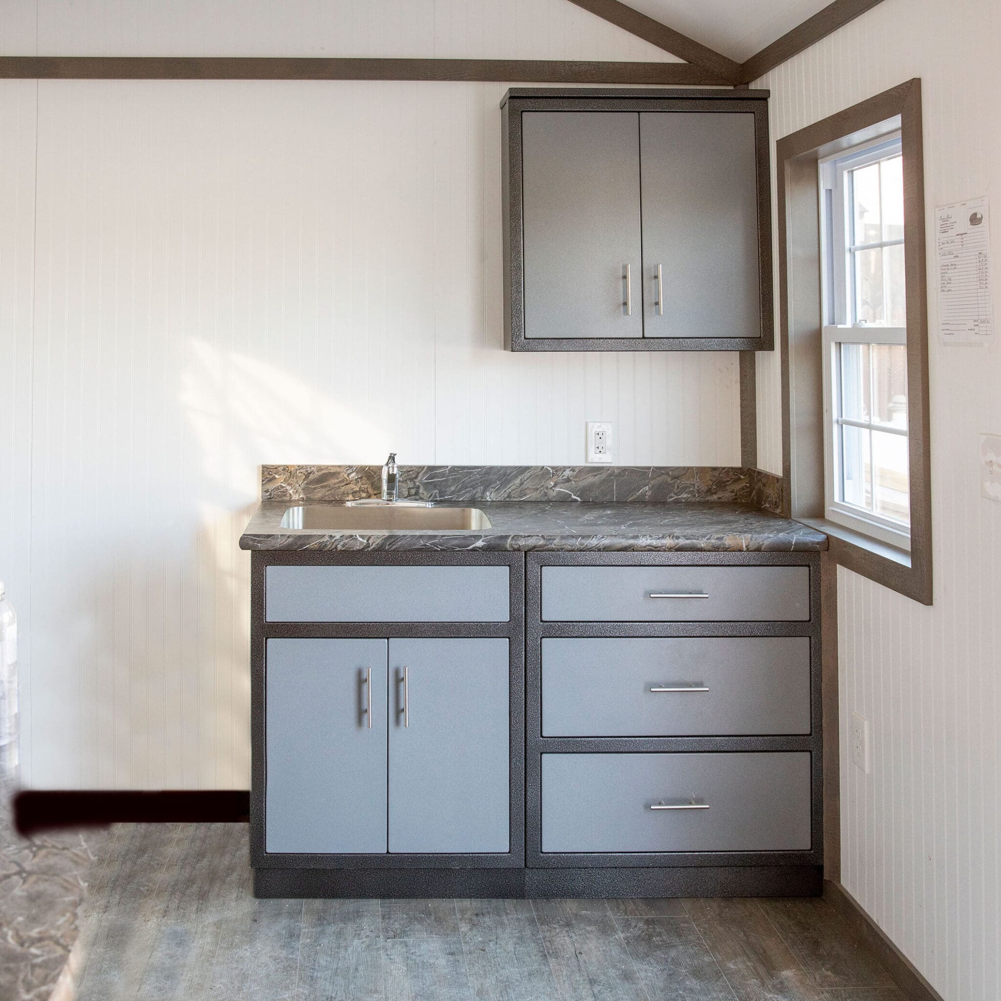 Dog Kennel for Grooming with Aluminum Cabinets