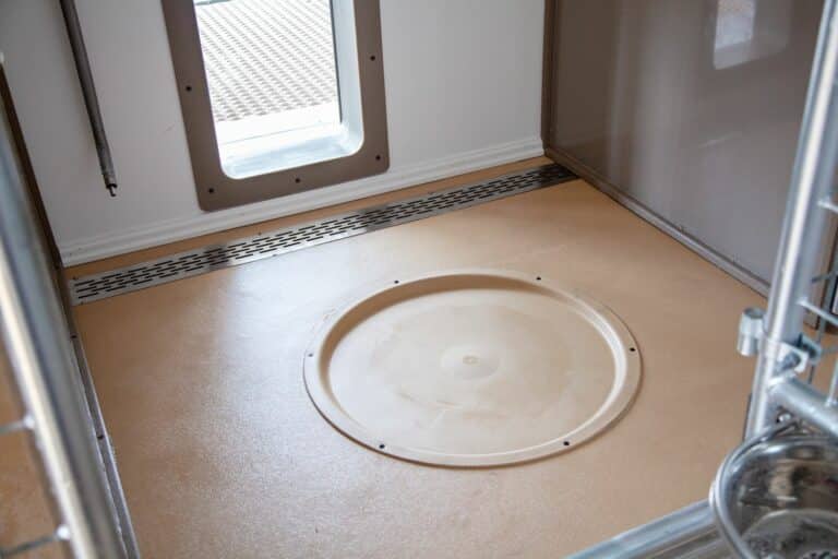 dog kennel whelping options