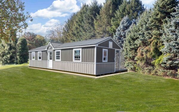 20x40 7-Run Commercial Kennel