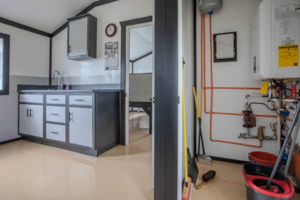 John-Fisher-Londonvale-rd-Gordonville_14x40-6-run_020 14x40 6-Run Commercial Kennel