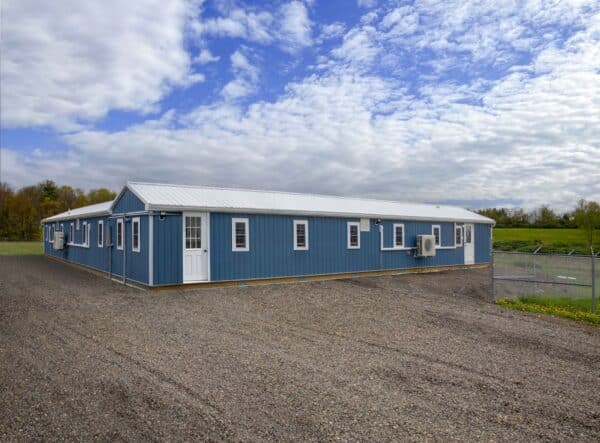 U-Shaped 40-Run Dog Commercial Kennel