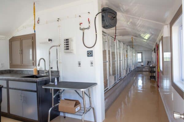 14x44 10-Run Commercial Kennel
