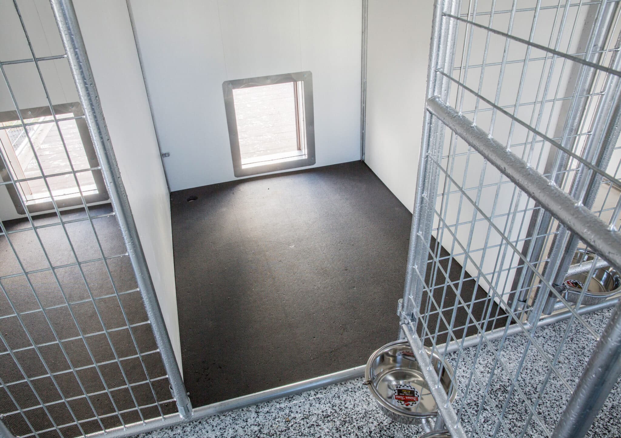 rubber mat dog kennel options in Mobridge SD