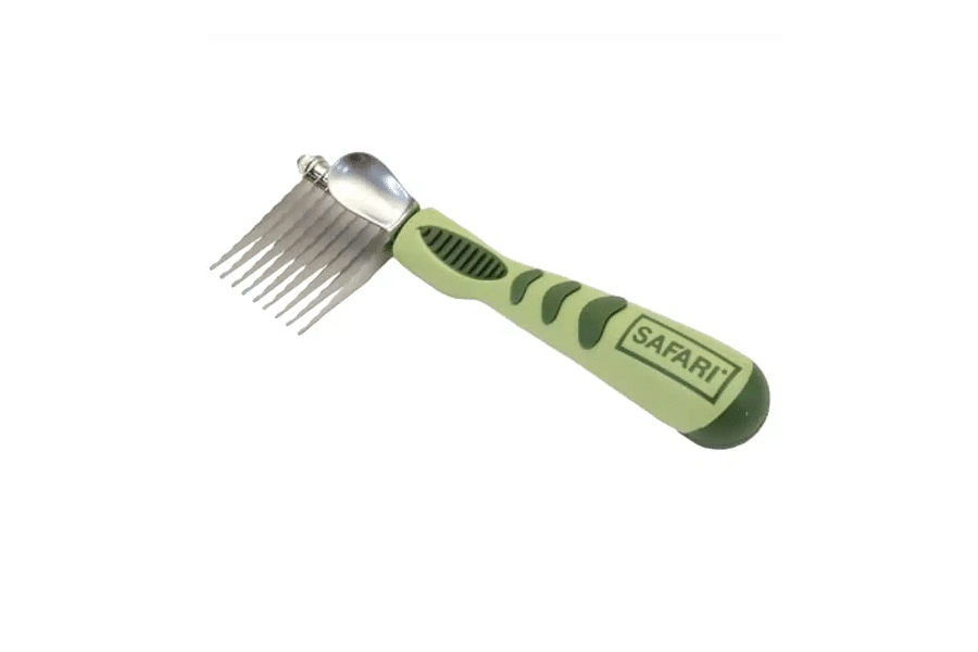 Green dog comb