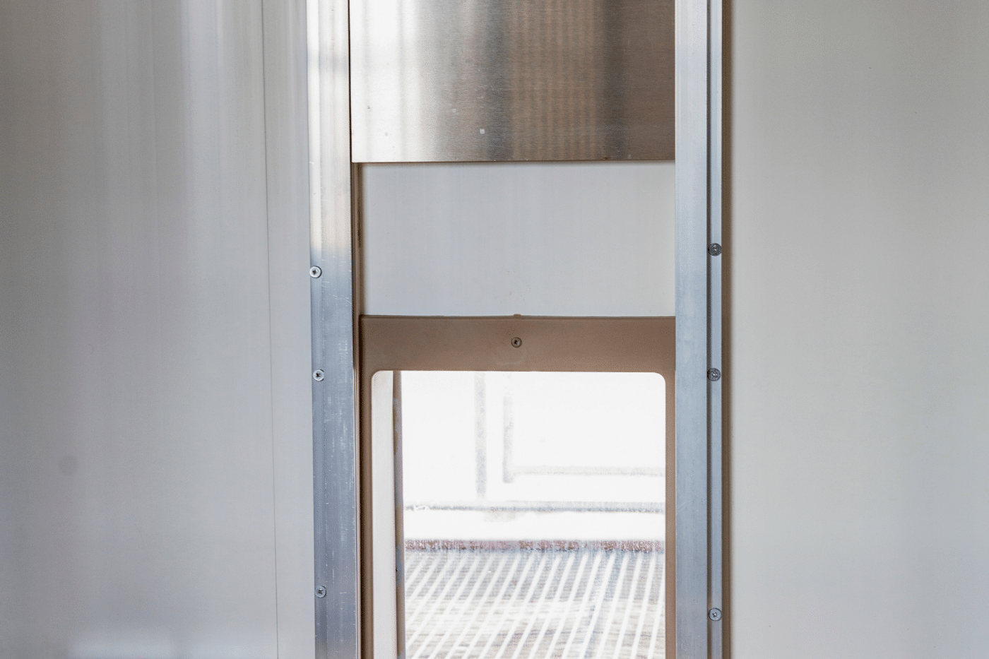 guillotine dog door kennel accessories