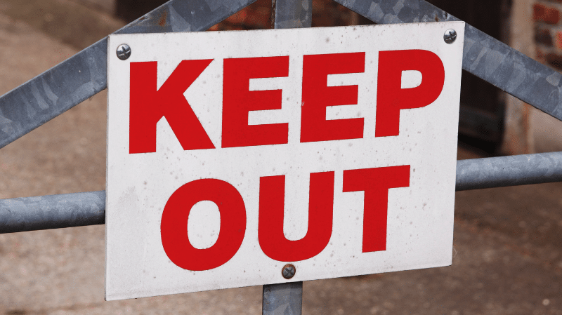 keep out dog poisoning symptoms